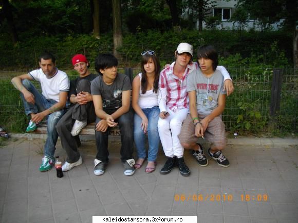 Poze Friends - Sora - Distractii